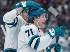 Macklin Celebrini quebra recorde de pontos em uma única temporada do Sharks