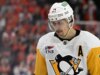 Os fãs do Younger Flyers dão à estrela dos Penguins, Evgeni Malkin, uma recepção perfeita na Filadélfia antes do essential jogo 6