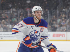 McDavid e Draisaitl ficam de fora do treino dos Oilers antes do jogo 4 contra os Geese