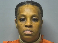 Mulher de Michigan presa por supostamente passar fome e torturar cunhada deficiente que ela trancou no porão