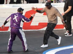 Kyle Busch envia uma ameaça assustadora a Hamlin, a esposa da NASCAR é ‘a mais bonita da América’ e a primeira mulher negra naufragou