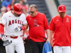 Mike Trout, dos Angels, destaca a estratégia arriscada dos Mariners após ser atingido pelo arremesso