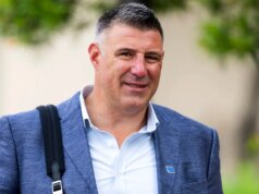 Mike Vrabel se recusa a pedir desculpas à família em coletivas de imprensa