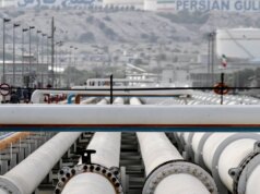 Ex-conselheiro de Obama diz que o Irã pode atacar instalações petrolíferas do Golfo enquanto o bloqueio de Trump aperta o regime