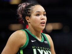 Relatório: Napheesa Collier assinando contrato supermax de um ano no valor de US$ 1,4 milhão com a Lynx