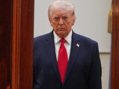 Trump ordena que membros do Gabinete façam campanha em meio de mandato, ordenando-lhes que abandonem ou silenciem posições controversas