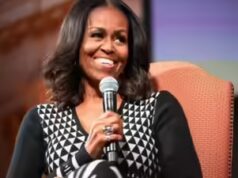 Citação do dia de Michelle Obama: “Devemos sempre ter três amigos em nossas vidas: um que caminha à frente, que admiramos e seguimos; um que caminha ao nosso lado, que está conosco em cada passo de nossa jornada; e então, aquele que buscamos e levamos conosco depois de abrirmos o caminho.”