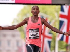 Sabastian Sawe, do Quénia, torna-se o primeiro a correr uma maratona de menos de duas horas