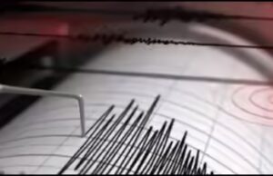 Terremoto de magnitude 7,4 atinge a Indonésia