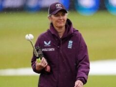Edwards fala sobre a omissão ‘difícil’ do Beaumont T20 na Copa do Mundo