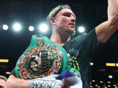 Smith descartou a defesa do título dos superleves do WBC devido a lesão