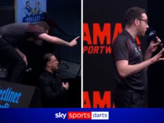 ‘Você será expulso!’ | O árbitro de dardos enfrenta assobiadores novamente!