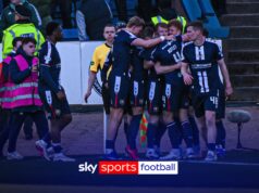 Murray converte de pênalti para empatar para Dundee!