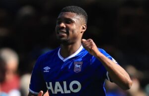 Ipswich venceu Birmingham para aumentar objetivos de promoção