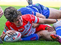St Helens empata com o Leeds na liderança da Tremendous League após vitória em Wakefield