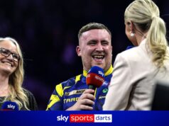 Littler diminui a diferença no topo da tabela da Premier League com vitória sobre Clayton em Liverpool