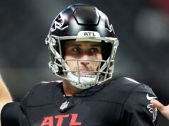 Agência gratuita da NFL: quarterback veterano Cousins assina com Raiders