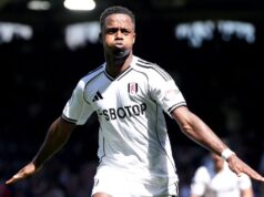 Sessegnon revive o sonho europeu do Fulham com vitória estreita do Villa
