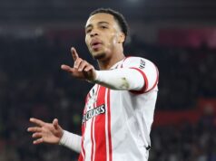 Southampton ultrapassa facilmente o Blackburn e marcha para o quarto lugar