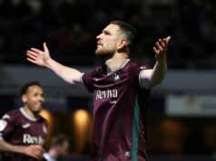 Vipotnik marca novamente na vitória do Swansea sobre o QPR