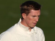 Trilha de Kent para Northants enquanto Crawley continua lutando