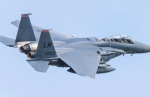 03/04: A comida para viagem com o Main Garrett