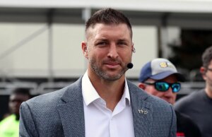 Tim Tebow insta a Suprema Corte a fazer com que as grandes tecnologias ‘protejam as crianças em vez do lucro’ no caso CSAM