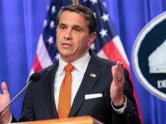 Blanche argumenta que Trump pode influenciar as investigações do DOJ, incluindo aquelas envolvendo inimigos políticos