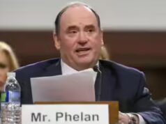 A agitação do Pentágono continua: Secretário da Marinha dos EUA deixa o cargo abruptamente em meio à guerra com o Irã