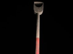 Por que existe uma pá gigante no deserto perto de Coachella? Tom Cruise tem a resposta