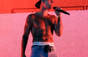Como assistir Justin Bieber, The Strokes e muito mais na transmissão ao vivo do dia 2 do Coachella