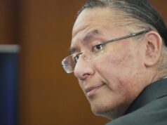 O ator de ‘Dances With Wolves’, Nathan Chasing Horse, é condenado à prisão perpétua por agressão sexual