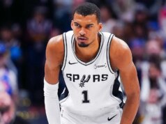 O fenômeno dos Spurs, Victor Wembanyama, faz história na NBA com o primeiro prêmio de Jogador Defensivo do Ano da carreira