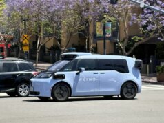 Policiais da Califórnia podem finalmente dar ingressos para Robotaxis