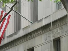 Ex-juízes falam sobre os expurgos do tribunal de imigração do administrador de Trump