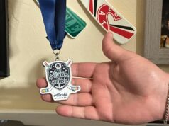 Ligas de hóquei inclusivas LGBTQ+ jogam em meio a desafios e novo interesse devido à ‘rivalidade acalorada’