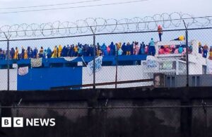 Conflitos enquanto prisioneiros venezuelanos protestam por supostos maus-tratos