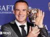 Martin Lewis faz um discurso emocionante e nove outros momentos da Bafta TV