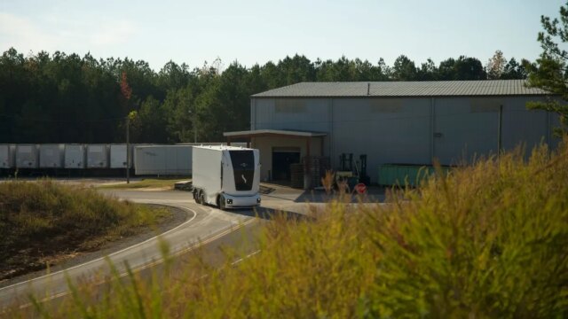 1-Cab-less-electric-trucks-hit-Ohio-roads.jpeg