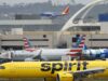 Como o fim da Spirit Airways beneficiará os rivais – e aumentará ainda mais as tarifas aéreas