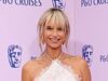 As estrelas grávidas Vogue Williams, Scarlett Moffatt e Laura Whitmore exibem seus bebês no tapete vermelho enquanto lideram as chegadas glamorosas do BAFTA TV Awards – atualizações ao vivo