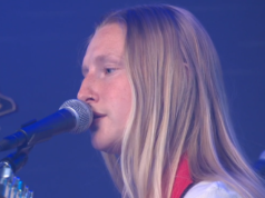 Sessões de sábado: Billie Marten se apresenta "Sentimento"