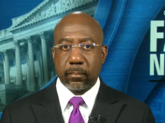 Senador Raphael Warnock: Suprema Corte "despejou combustível nesta corrida armamentista de redistritamento"