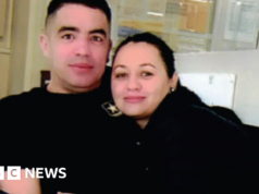 ICE liberta esposa de soldado dos EUA e veterano do Afeganistão da detenção
