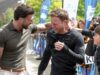 Olly Murs chorou depois de completar o desafio Soccer Help de 249 milhas