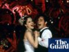 ‘Atamos Nicole em seu espartilho e sua costela quebrou de novo’: Moulin Rouge aos 25 anos – uma história oral do elenco e da equipe técnica