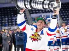 LHJMQ: uma exploração rara no lamaçal de Caleb Desnoyers e dos Wildcats