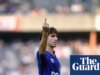 ‘Eu deveria ter chutado ele ainda mais forte. Ele mereceu’: Eric Cantona sai lutando
