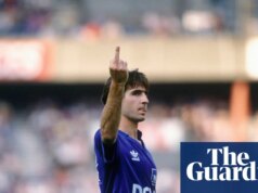 ‘Eu deveria ter chutado ele ainda mais forte. Ele mereceu’: Eric Cantona sai lutando