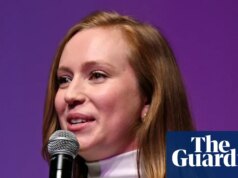 Hannah Einbinder: o custo de não falar abertamente sobre a Palestina é maior do que perder a carreira